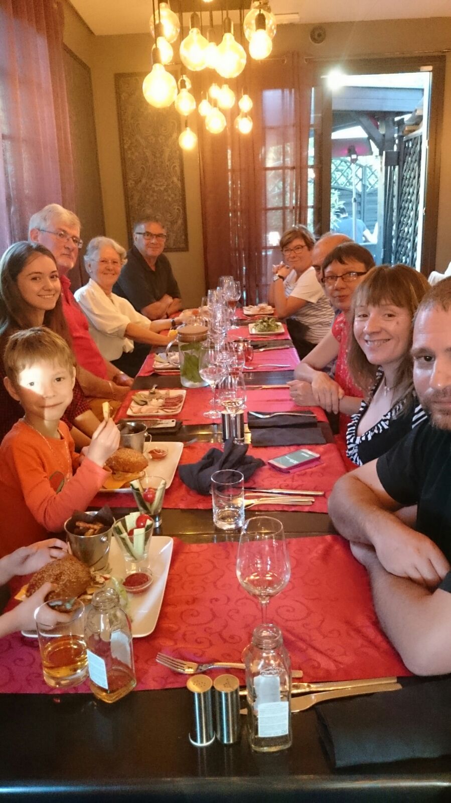 image ronde d'enfants